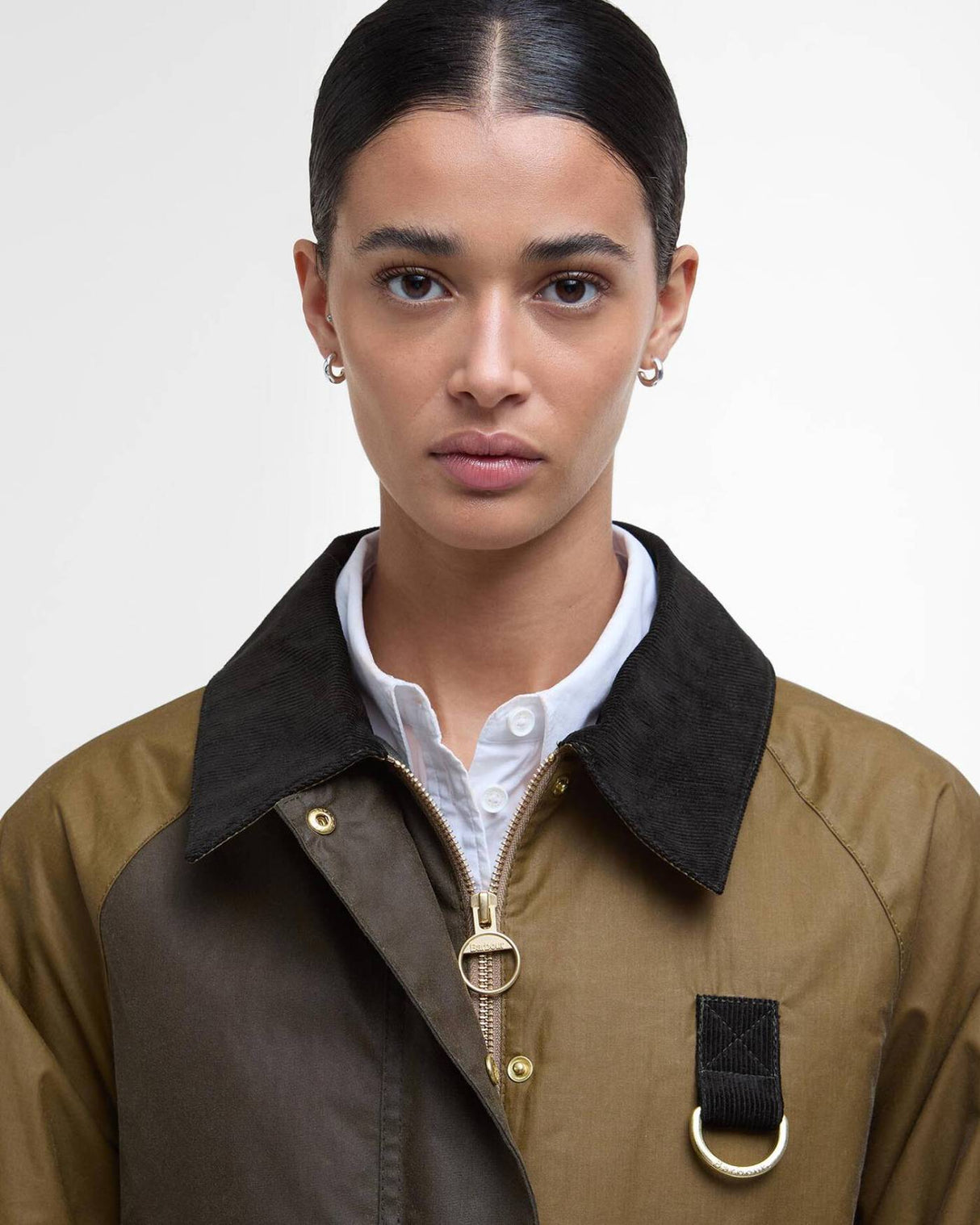 Barbour Alma Wax Jakke - Dame - Sand/Archive Olive/Beech/Ancient