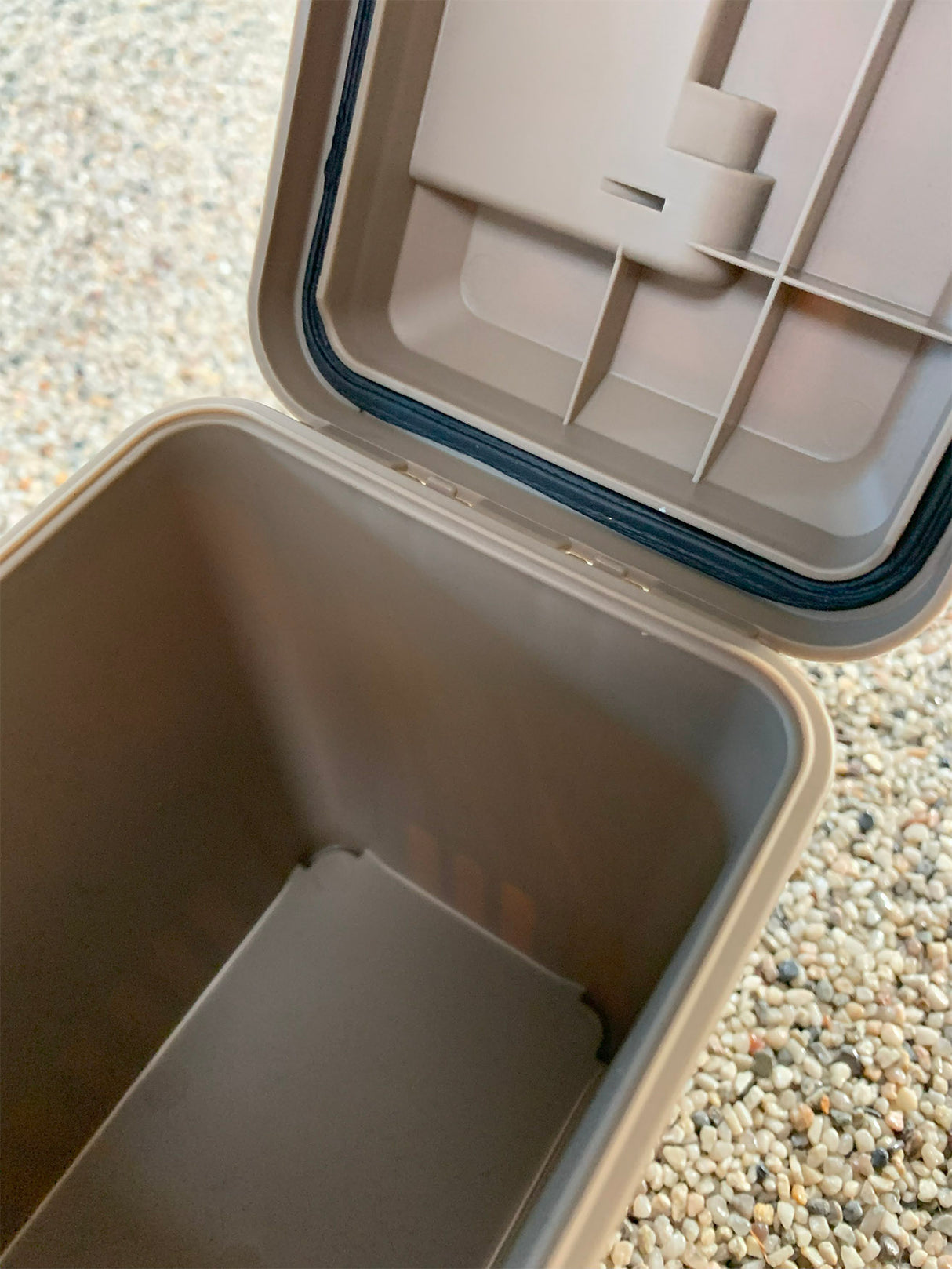 Nordhunt Vandtæt Box - Dark Earth