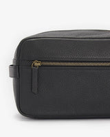 Barbour Highgate Leather Toilettaske - Sort