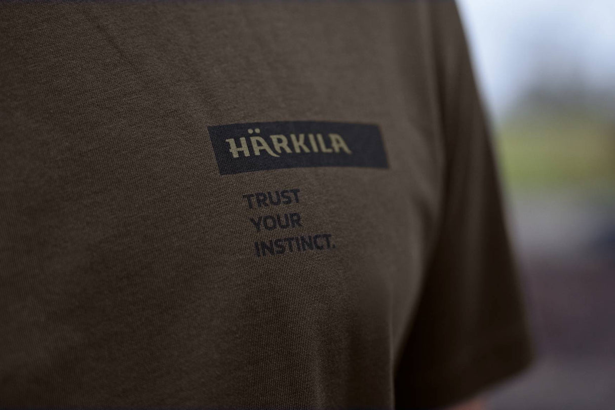 Härkila Logo Brand T-Shirt Herre - Shadow Brown/Tarmac