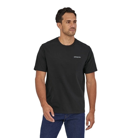 Patagonia M's P-6 Mission Organic T-shirt - Herre - Ink Black