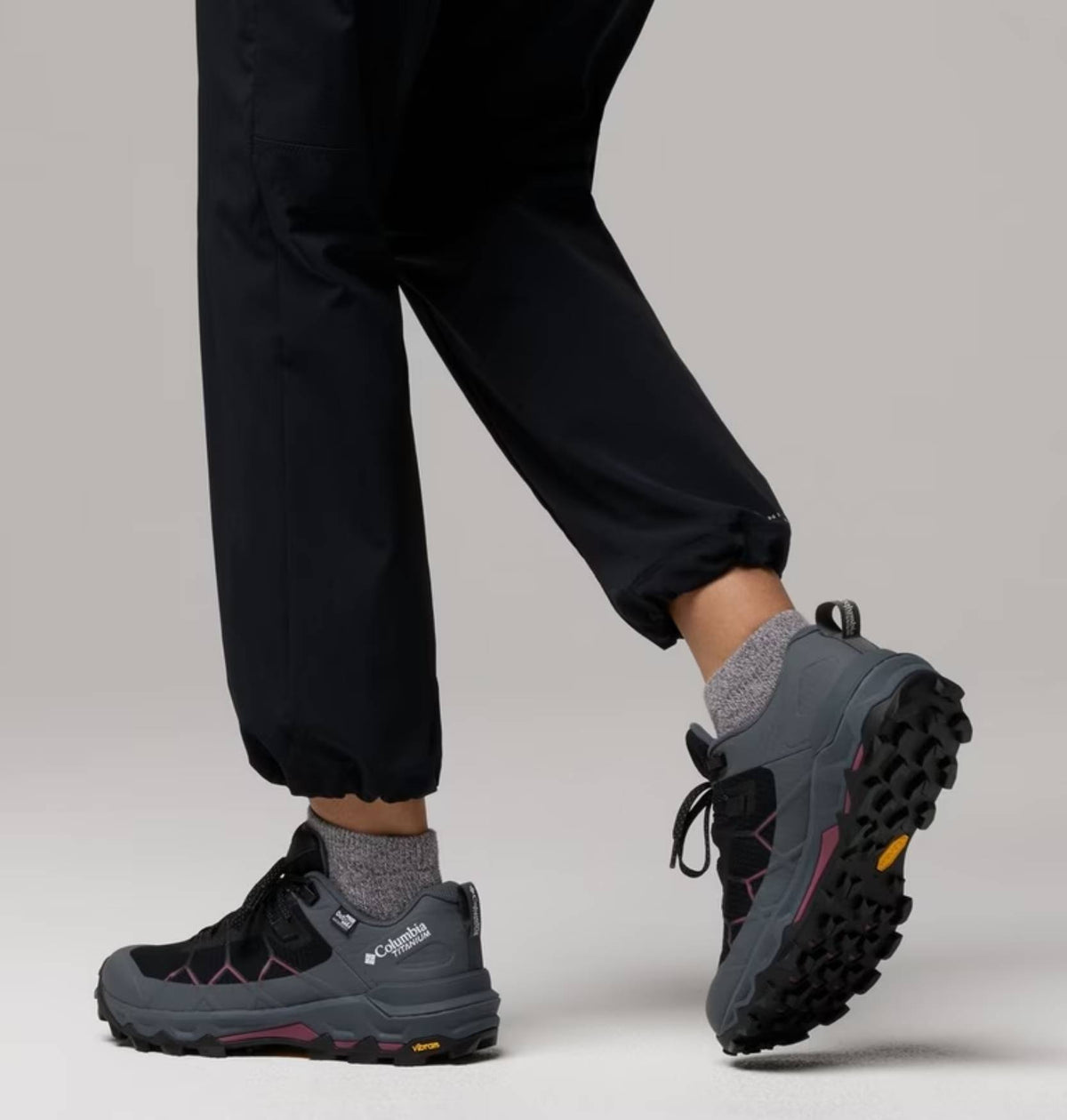 Columbia PeakFreak™ Titanium™ OutDry™ Sko - Dame - Black/Antique Mauve