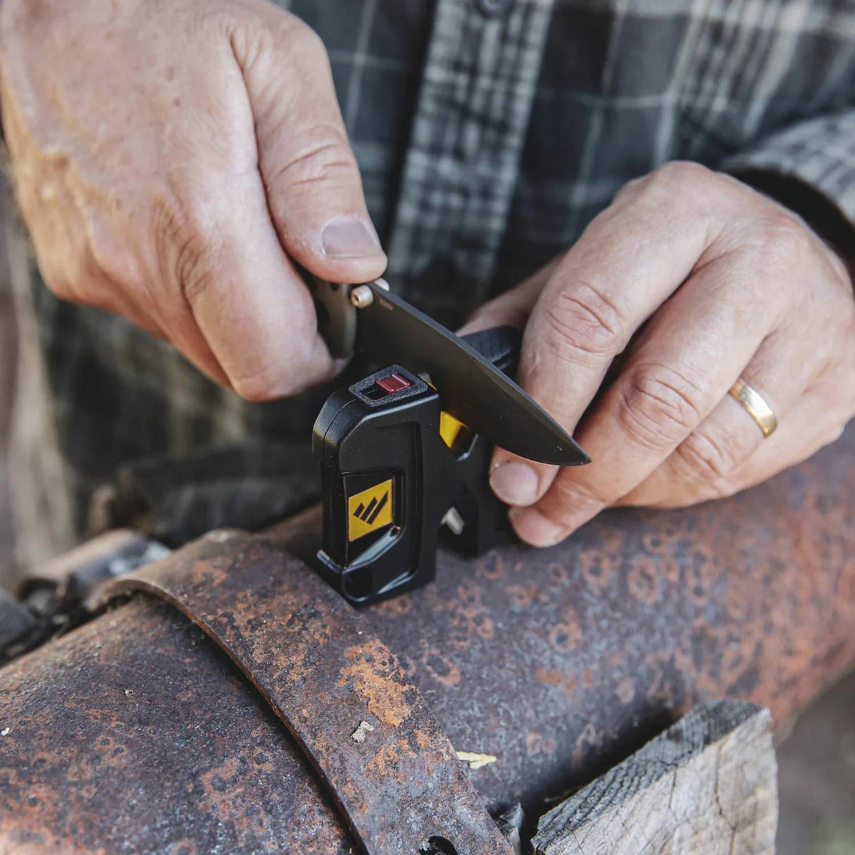 Worksharp Pivot Sharpener